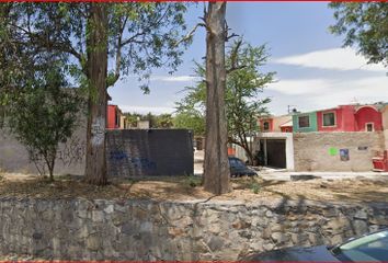 Casa en fraccionamiento en  Calle Laguna Santiaguillo, Fracc Geovillas La Arbolada, Tlajomulco De Zúñiga, Jalisco, 45653, Mex