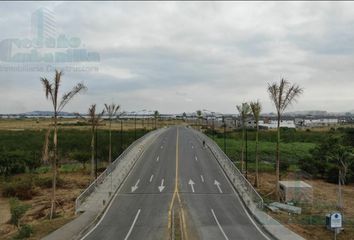 Terreno Comercial en  Guayaquil, Guayas