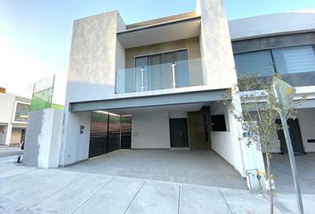 Casa en  Las Lomas Sector Bosques, García, Nuevo León