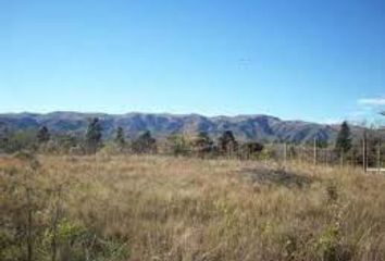 Terrenos en  Cosquín, Córdoba