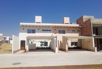 Casa en  Calle San Martín 283, Santa Julia, Irapuato, Guanajuato, 36667, Mex