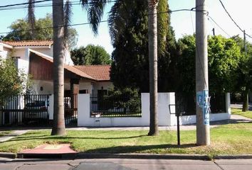 Casa en  Castelar, Partido De Morón