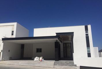 Casa en  Loma Bonita, Monterrey