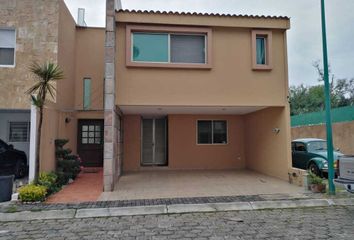 Casa en fraccionamiento en  Avenida Esteban De Antuñano, San José Las Flores, Puebla, 72110, Mex