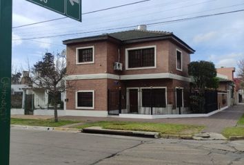 Casa en  San Antonio De Padua, Partido De Merlo
