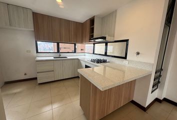 Apartment for rent in Loma de los Parra, Medellín