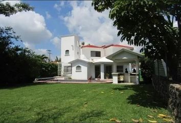 Casa en  Calle Zenzontle 5-63, Fraccionamiento Lomas De Cocoyoc, Atlatlahucan, Morelos, 62847, Mex