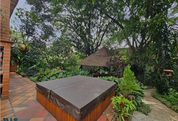 Apartamento en  San Lucas, Medellín