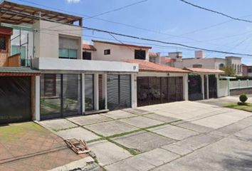 Casa en  Calle Luis Cabrera 53-85, Satélite, Fraccionamiento Ciudad Satélite, Naucalpan De Juárez, México, 53100, Mex