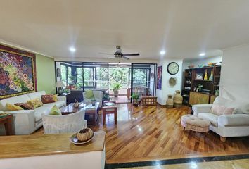 Apartamento en  Carrera 35, Los Balsos No.2, Medellín, Antioquia, Col