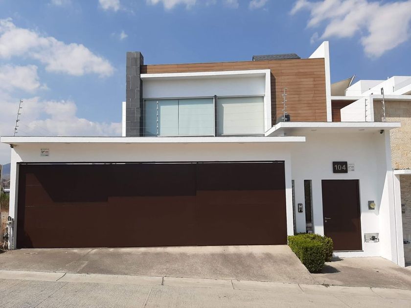 venta Casa en La Alteña III, Naucalpan de Juárez (EB-JR2160s)