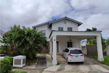 Casa en  Ciudad Vacamonte, Arraiján