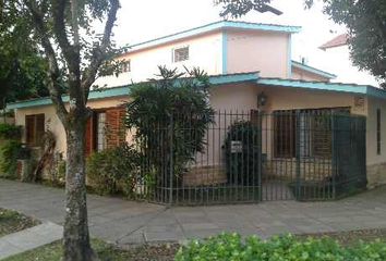 Casa en  Castelar, Partido De Morón