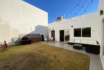 Casa en fraccionamiento en  Villa De Los Corceles, Hermosillo