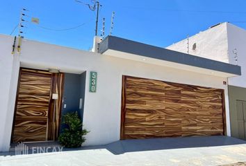 Casa en  Boulevard Doctor Manuel Romero 100, Chapultepec, Culiacán, Sinaloa, 80040, Mex