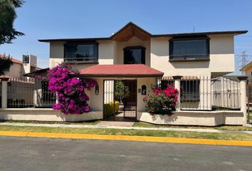 Casa en condominio en  Calle Paseo De La Asunción 101-101, Fraccionamiento Casa Real, Metepec, México, 52150, Mex