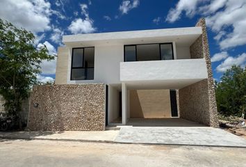 Casa en  Calle 18 101-103, Dzityá, Mérida, Yucatán, 97302, Mex