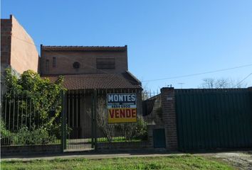 Casa en  Isidro Casanova, La Matanza