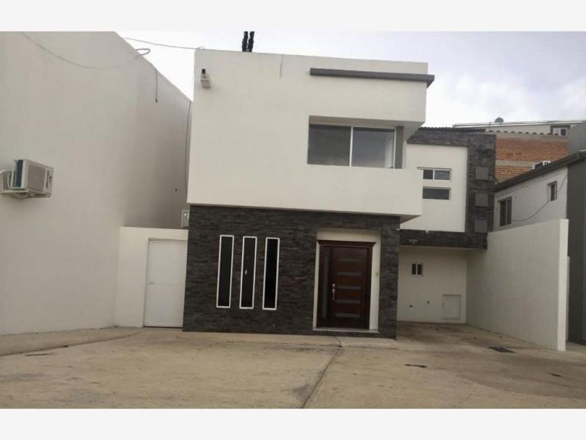 venta Casa en Hidalgo del Parral Centro, Hidalgo del Parral (MX22-NK9575)-  