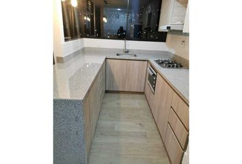 Apartamento en Calle 66 Sur, San Isidro, Sabaneta, Valle De Aburrá, Antioquia, Rap Del Agua Y La Montaña, 055450, Colombia