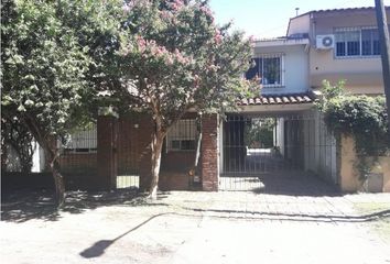 Casa en  Don Torcuato, Partido De Tigre