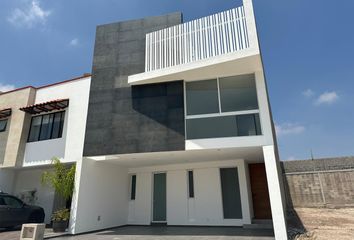 Casa en  Paseo Canto Del Agua, San Luis Potosí, 78183, Mex