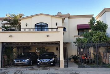 Casa en fraccionamiento en  Cerrada Sonoma 1-21, Fraccionamiento Villa De Parras, Hermosillo, Sonora, 83240, Mex