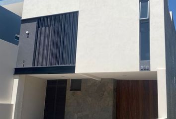 Casa en  Residencial Guadalupe, Tepatitlán De Morelos