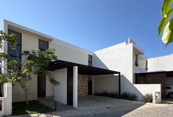 Casa en  Pueblo Cholul, Mérida, Yucatán