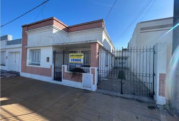 Casa en  Tres Arroyos, Partido De Tres Arroyos