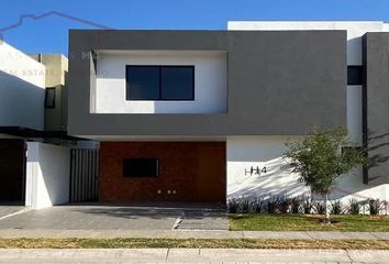 Casa en fraccionamiento en  Valles Del Molino A, León, Guanajuato, México