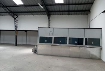 Bodega-Galpon en  Av. Eloy Alfaro 5394, Quito 170138, Ecuador