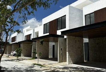 Casa en  Calle 15, Temozón, Yucatán, 97740, Mex