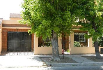 Casa en  Burzaco, Partido De Almirante Brown