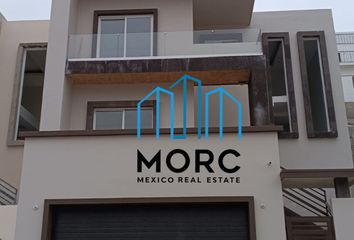 Casa en  Calle Venecia 394-398, Fraccionamiento Zona Federal, Ensenada, Baja California, 22870, Mex