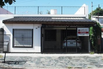 Casa en  Jose Leon Suarez, Partido De General San Martín