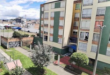 Apartamento en  Villa Luz, Bogotá
