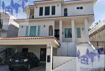 Casa en  Atlahuacan, Lomas De Cocoyoc, Morelos