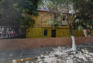 Casa en  Calle Cairo 118-122, Tetlán, Agustín Yáñez, Guadalajara, Jalisco, 44790, Mex