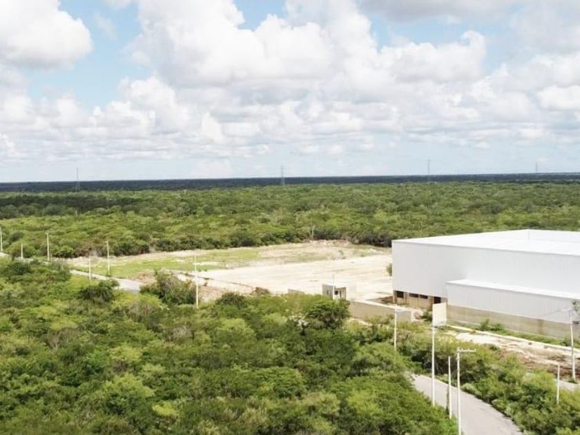 venta Lote de Terreno en Tixcacal Opichen, Mérida, Yucatán (GST3758320