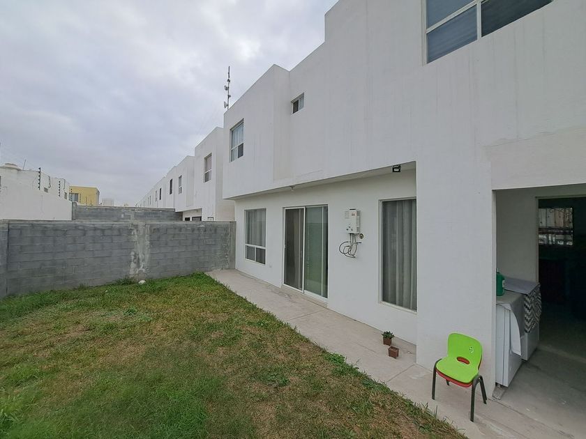 venta Casa en Ex Hacienda el Rosario, Juárez, Nuevo León (EB-ML2256s)-  