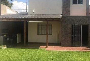 Casa en  Castelar, Partido De Morón