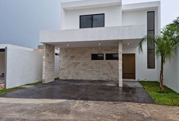 Casa en condominio en  97334, San Ignacio, Yucatán, Mex