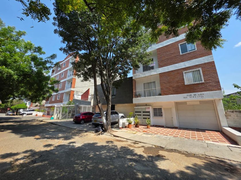 Apartamento en arriendo La Flora, Norte