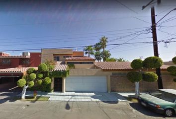 Casa en  Avenida Gran Lago De Los Osos #00 Jardines Del Lago, Mexicali, Bcnn, Baja California Norte, Mexico