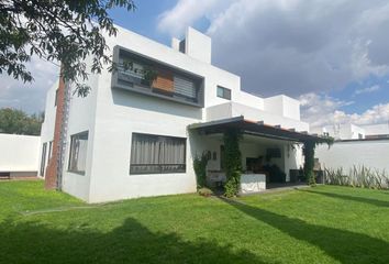 Casa en fraccionamiento en  Calle Villas Génesis 4-9, Residencial Camino Real, Puebla, 72595, Mex