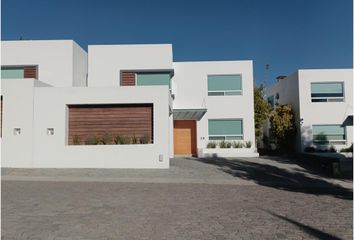 Casa en  San Ángel, Santiago De Querétaro, Municipio De Querétaro