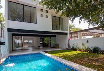 Casa en  Vista Hermosa, Cuernavaca, Morelos