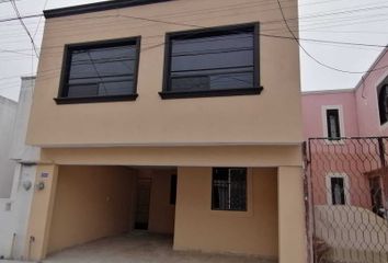 Casa en fraccionamiento en  Calle Areca 534, Res Paseo De Las Palmas 1er Sector, Apodaca, Nuevo León, 66600, Mex