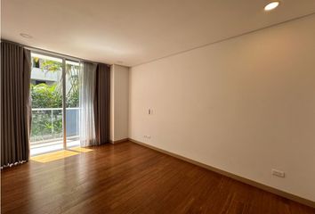 Apartamento en  Poblado, Medellín